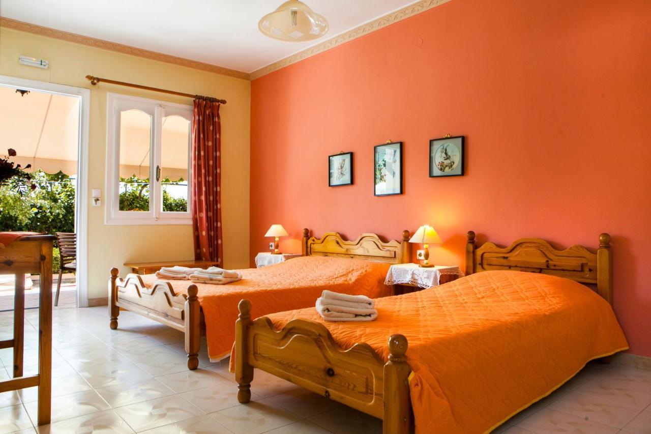 Tzivras Villa & Apartments Lassi  Quarto foto