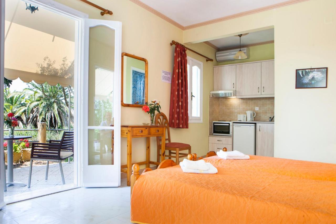 Tzivras Villa & Apartments Lassi  Quarto foto
