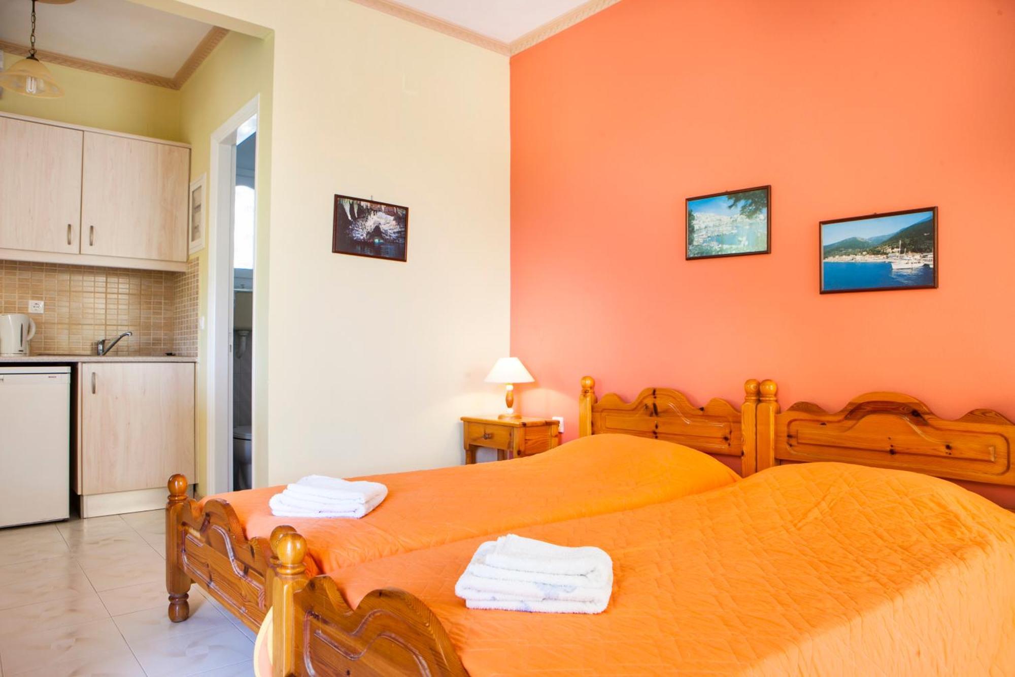 Tzivras Villa & Apartments Lassi  Quarto foto