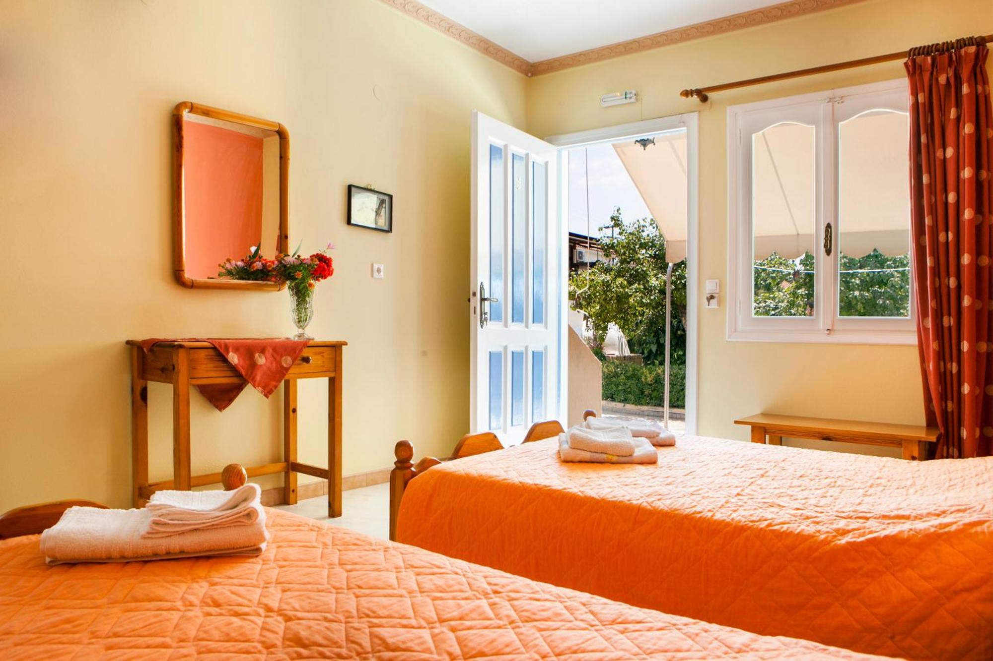 Tzivras Villa & Apartments Lassi  Quarto foto